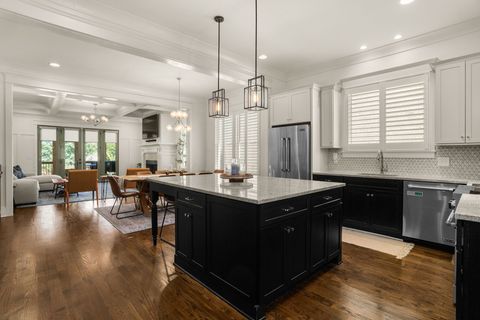 2260 Castleman Dr Nashville TN 37215