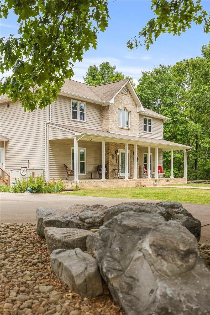 6218 Hidden Hill Road