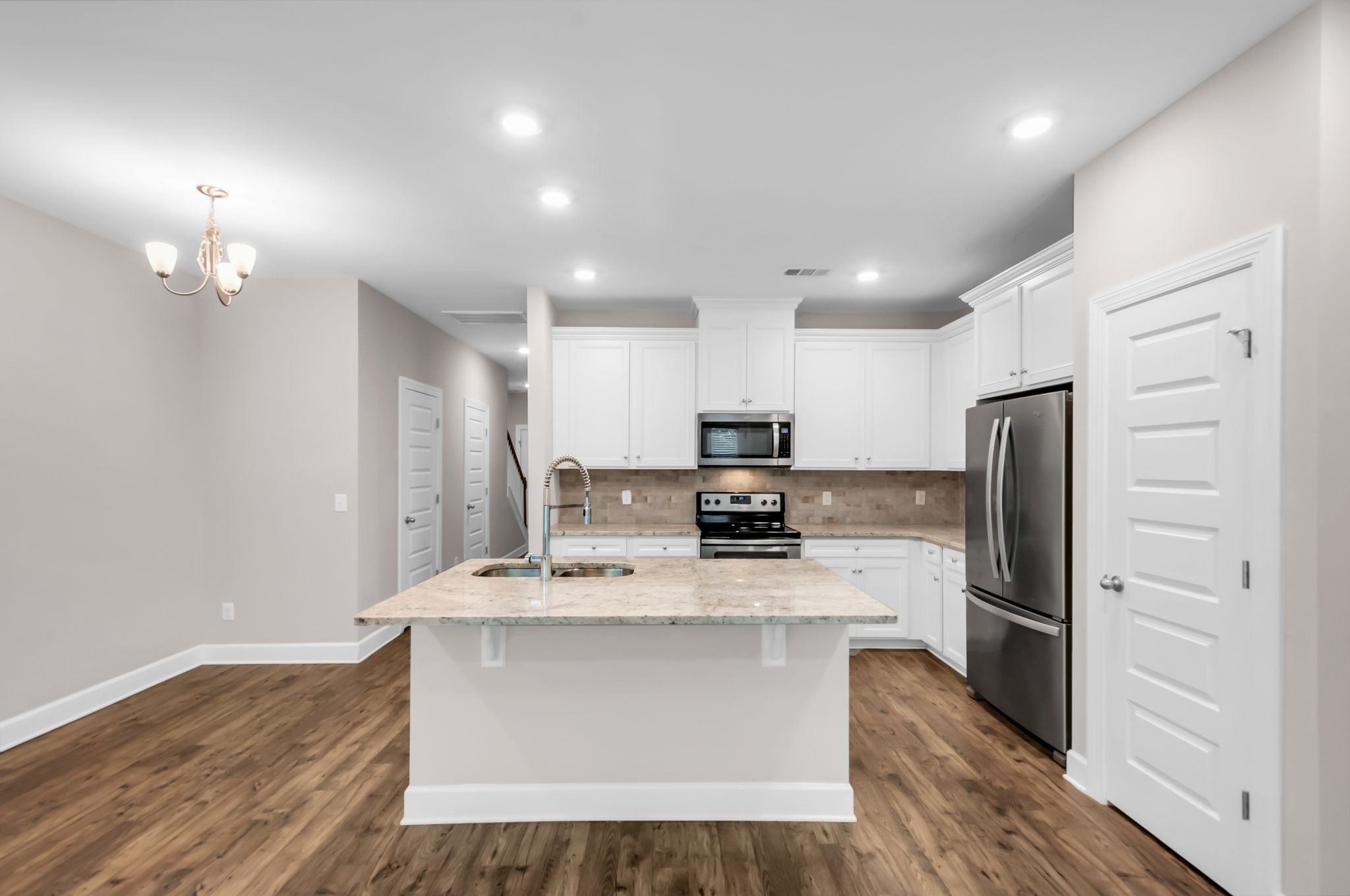 2725 Gossett Trl