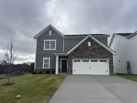 132 Dahlia Dr La Vergne TN 37086