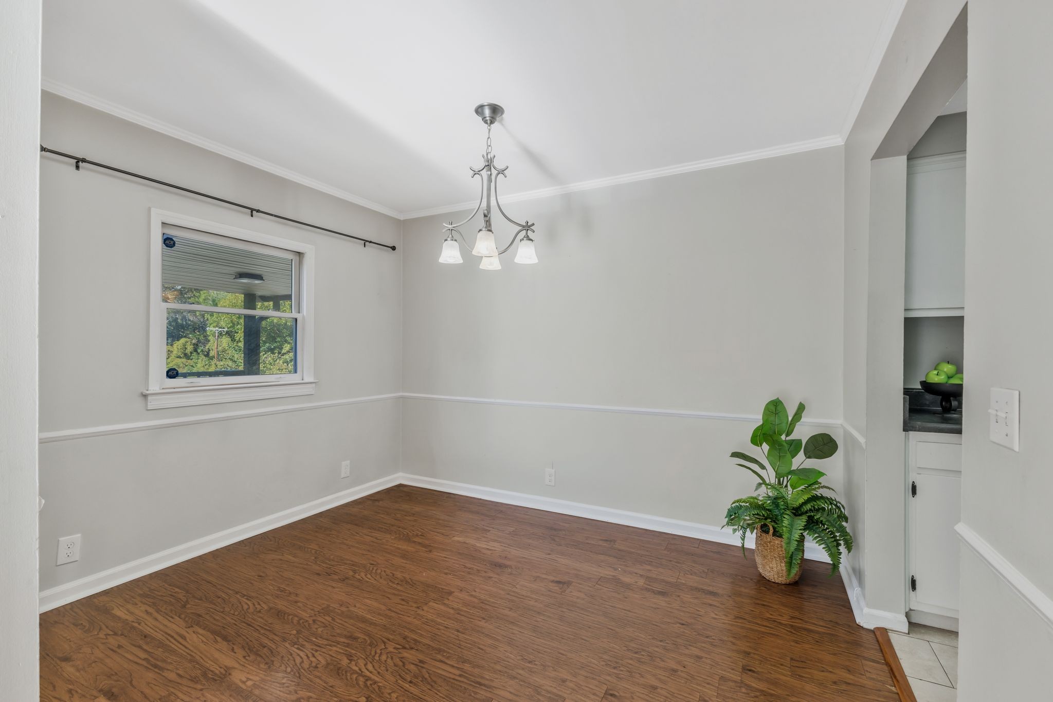 500 Paragon Mills Rd M20