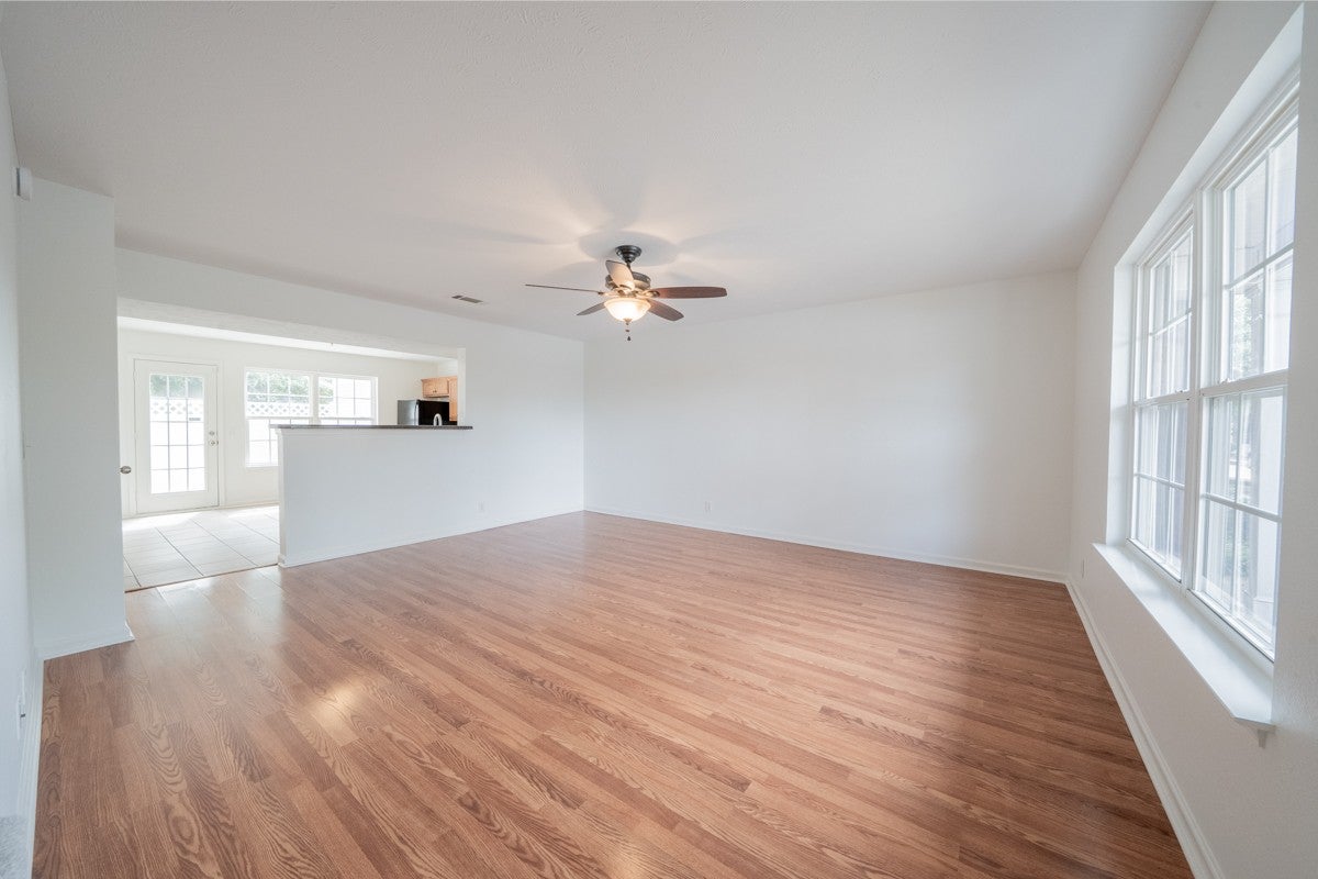 223 Buck Run Dr