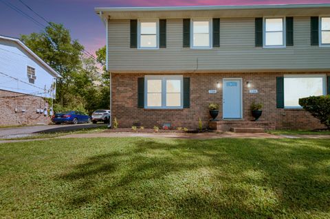 Photo of 738 McPherson Dr, Nashville, TN 37221 (MLS # 3132257)