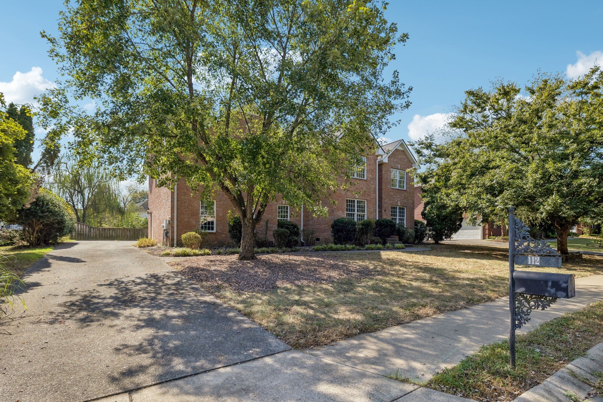 112 Crooked Creek Ln