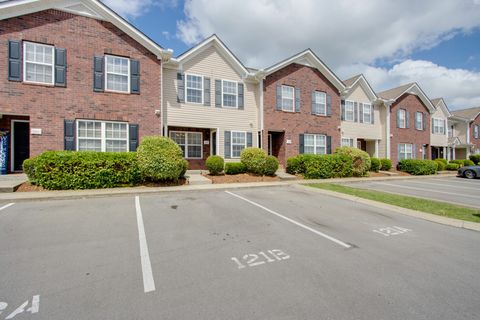 Photo of 121 Oak Valley Cir, Smyrna, TN 37167 (MLS # 3214212)