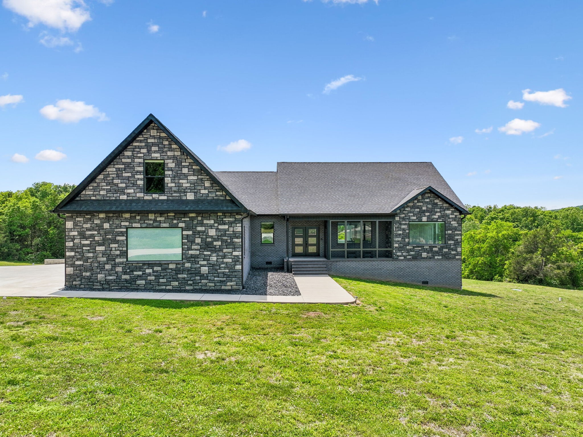 2064 Roberts Rd