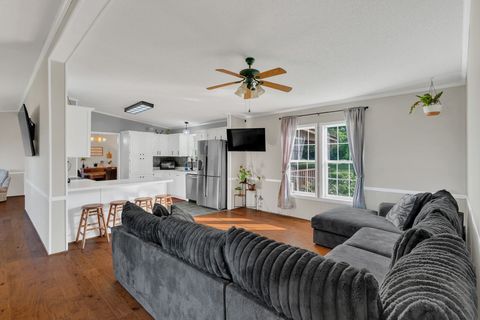 960 Harsh Ln Castalian Springs TN 37031