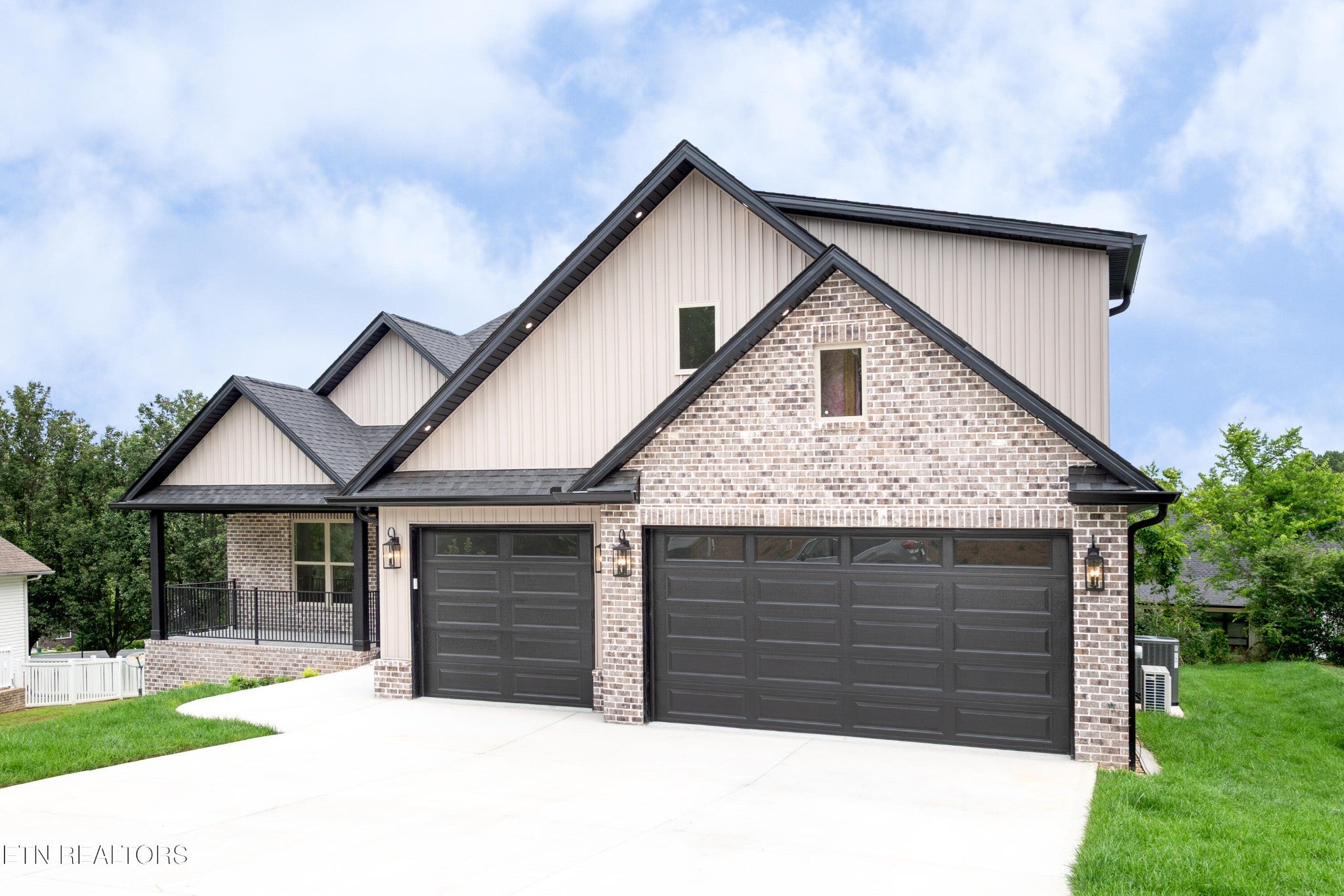 269 Ootsima Way