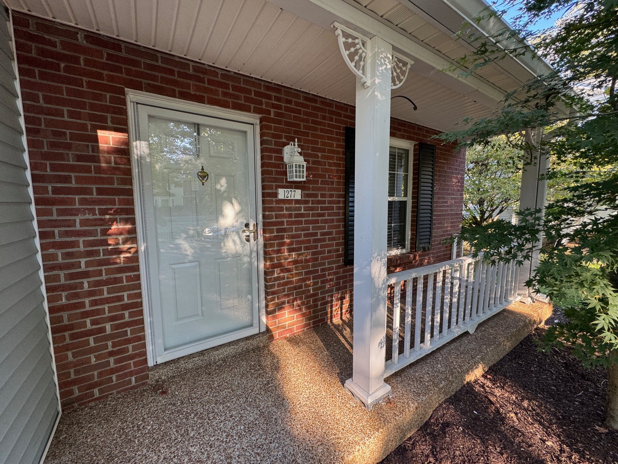 1277 Carriage Park Dr