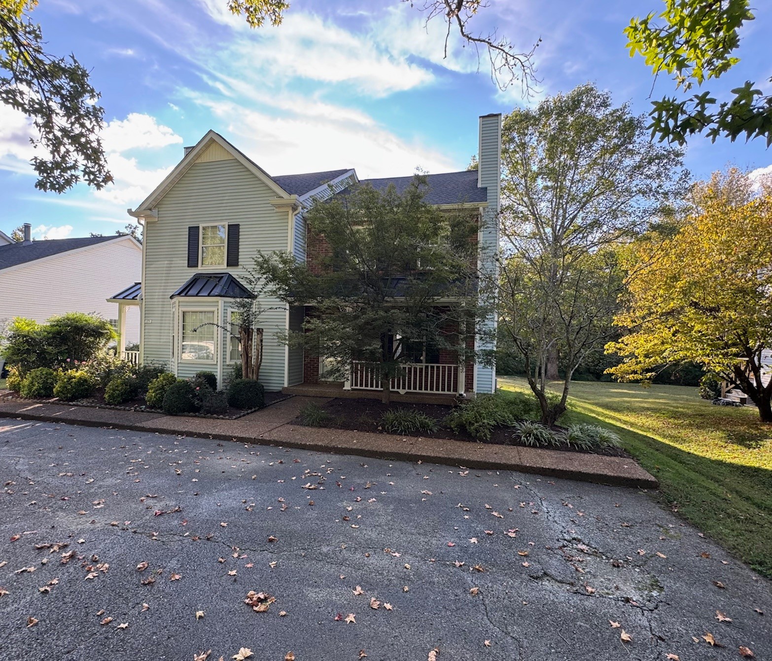 1277 Carriage Park Dr