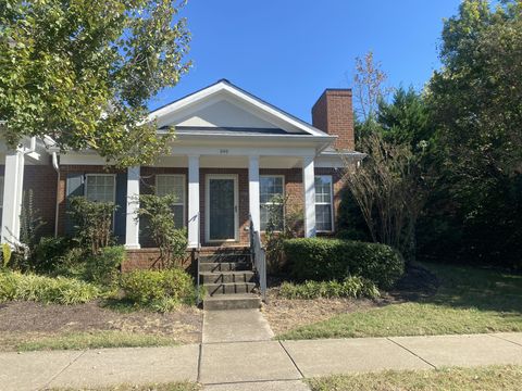 640 Springlake Dr Franklin TN 37064