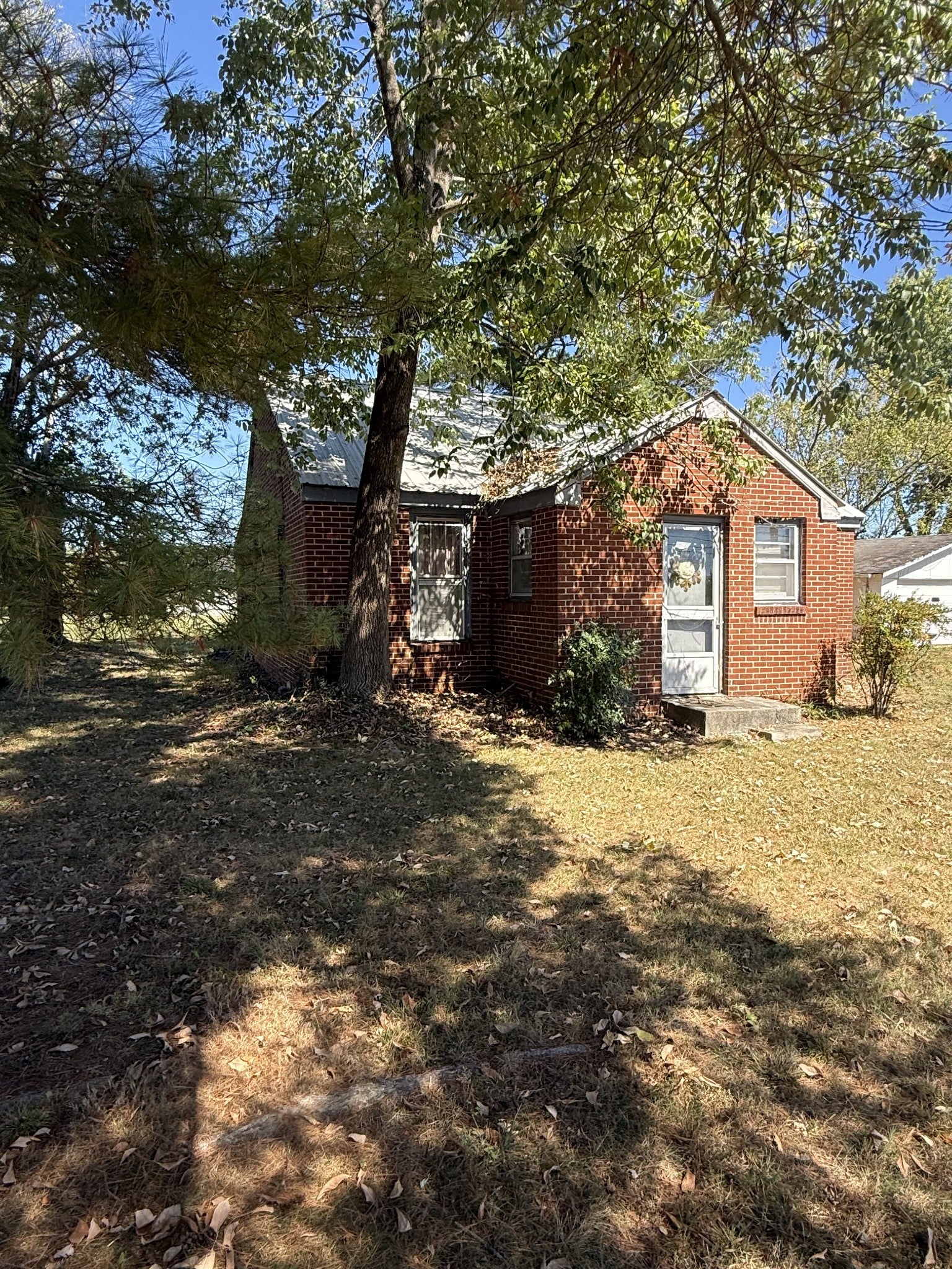 180 Old Post Rd