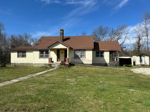 2150 Highway 40 Lewisburg TN 37091