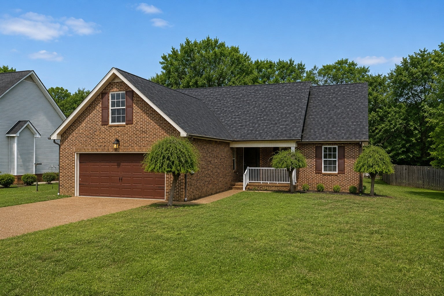 1909 Amacher Dr
