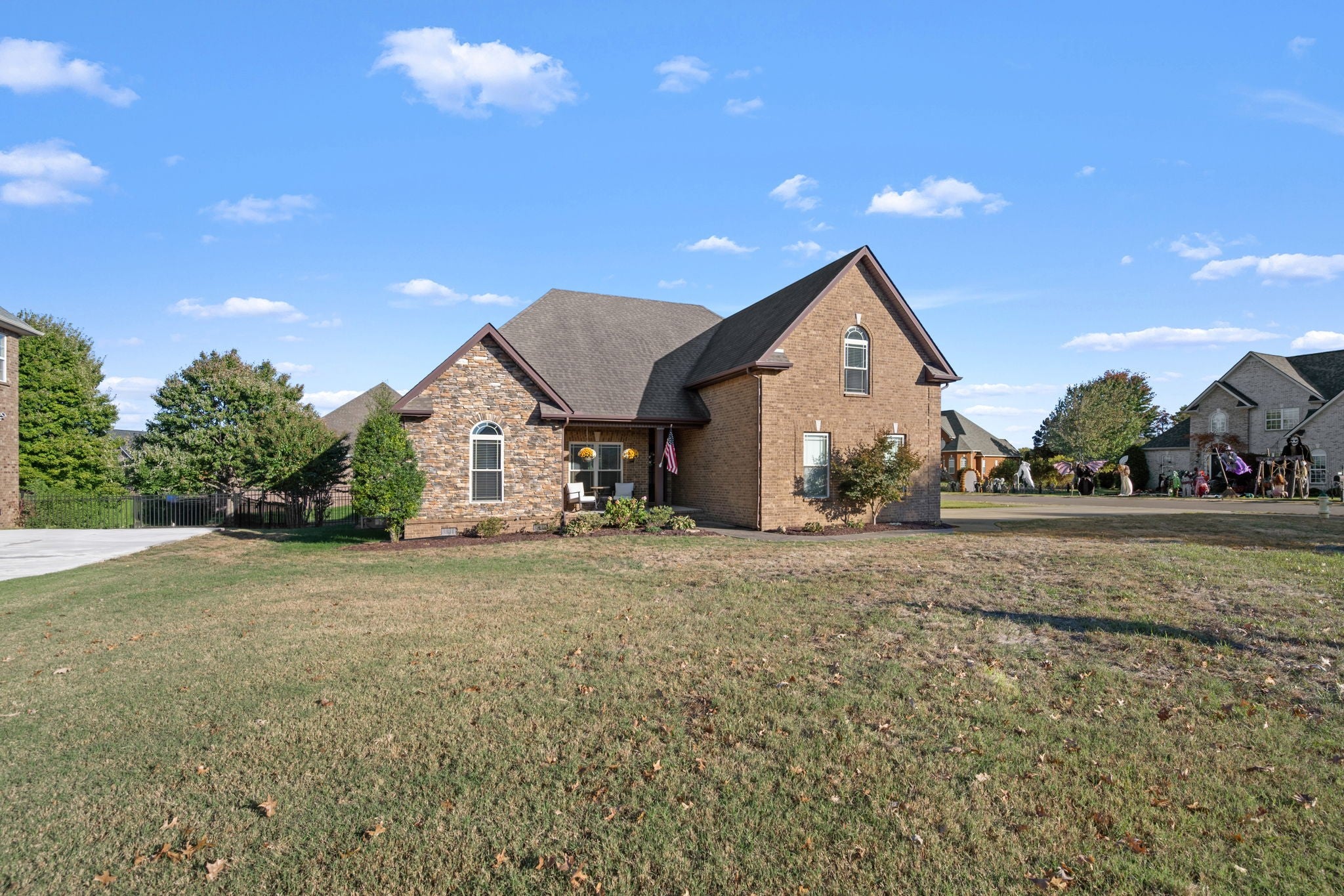 2821 Beaulah Dr