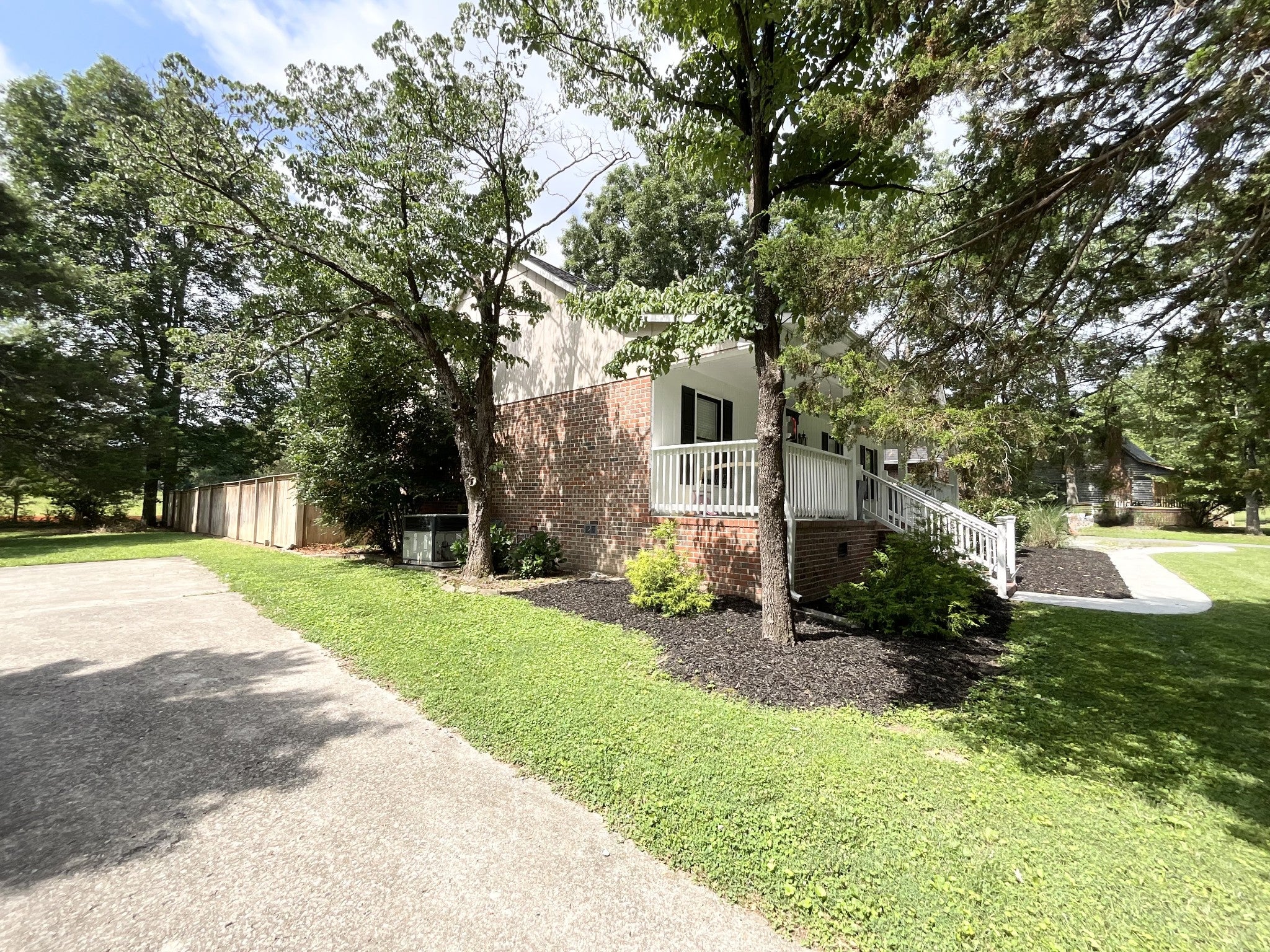 119 Autumn Ln