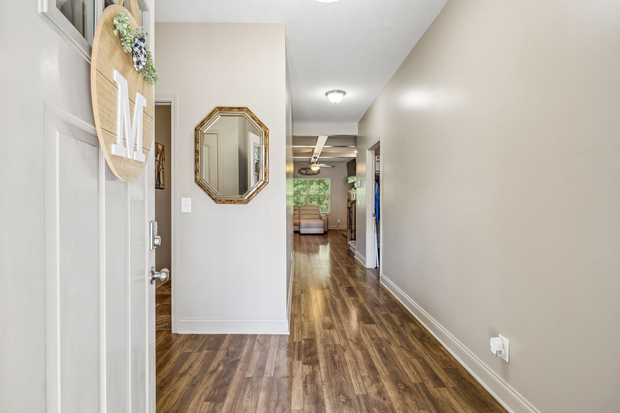 1170 Belvoir Ln