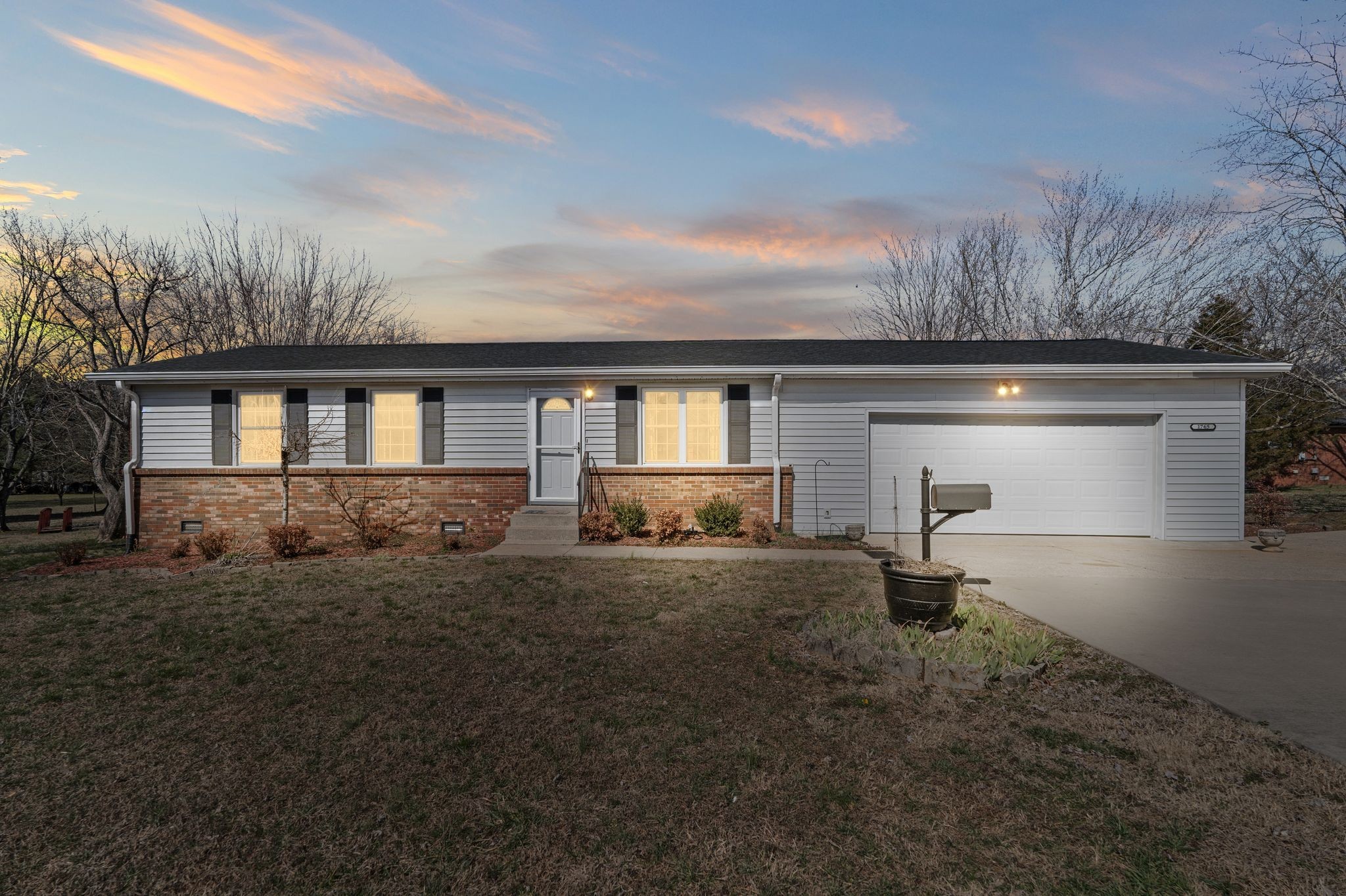 1765 Rutledge Ln
