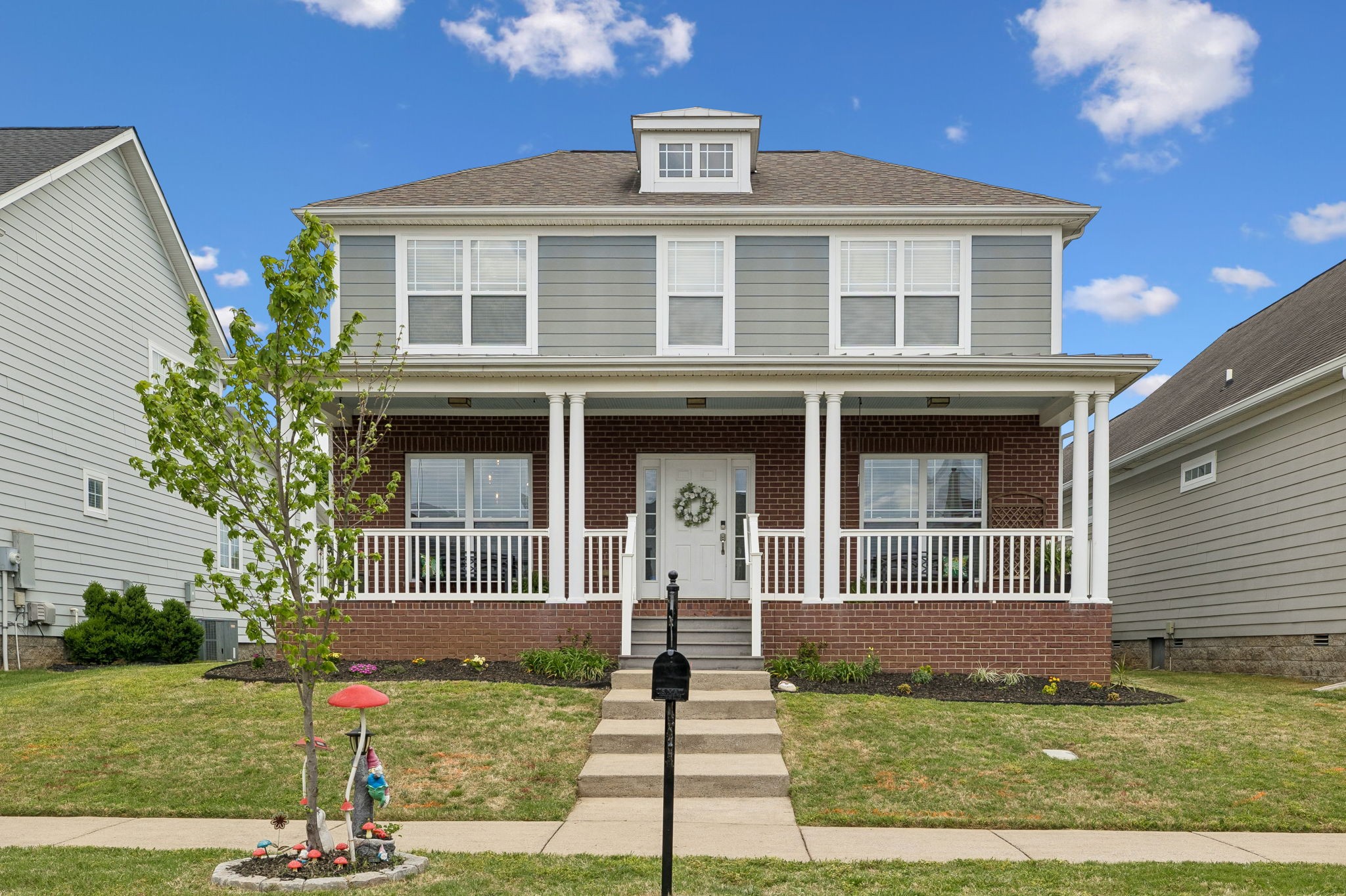 3444 Blaze Dr