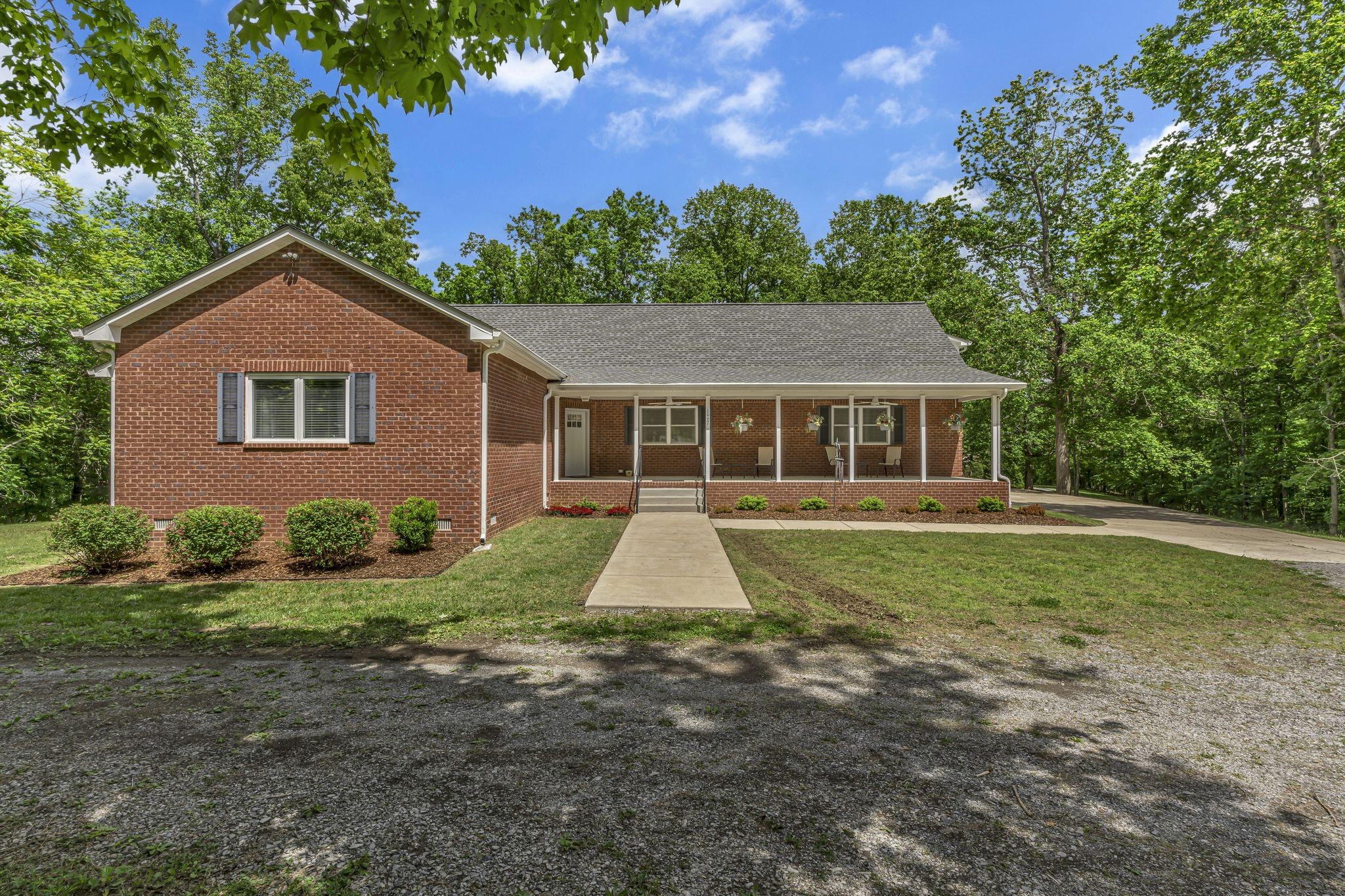 1067 Sweet Oak Rdg