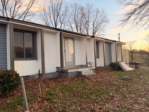 652 Ella West Cir Lynnville TN 38472