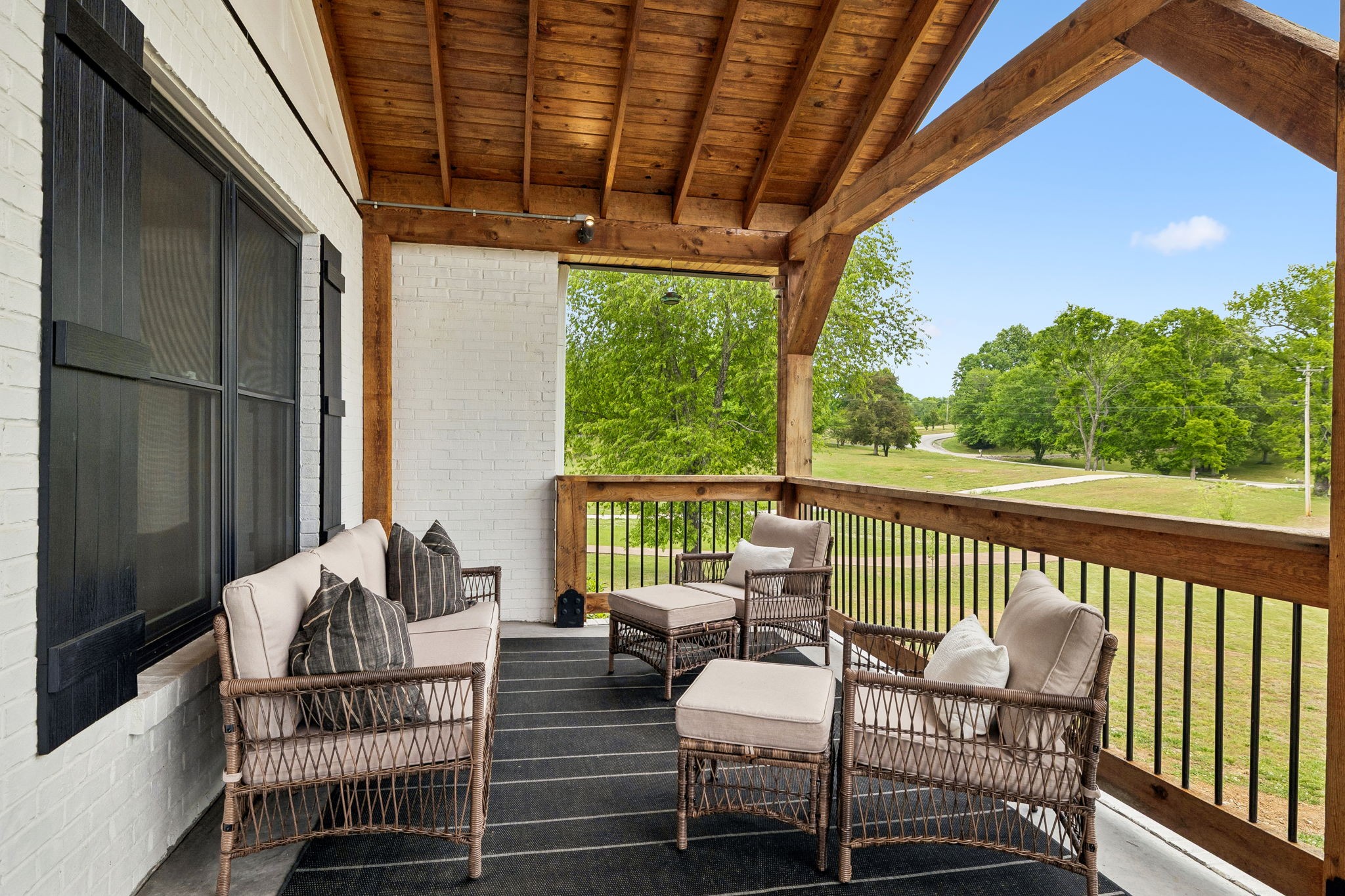 1930 Rock Springs Rd