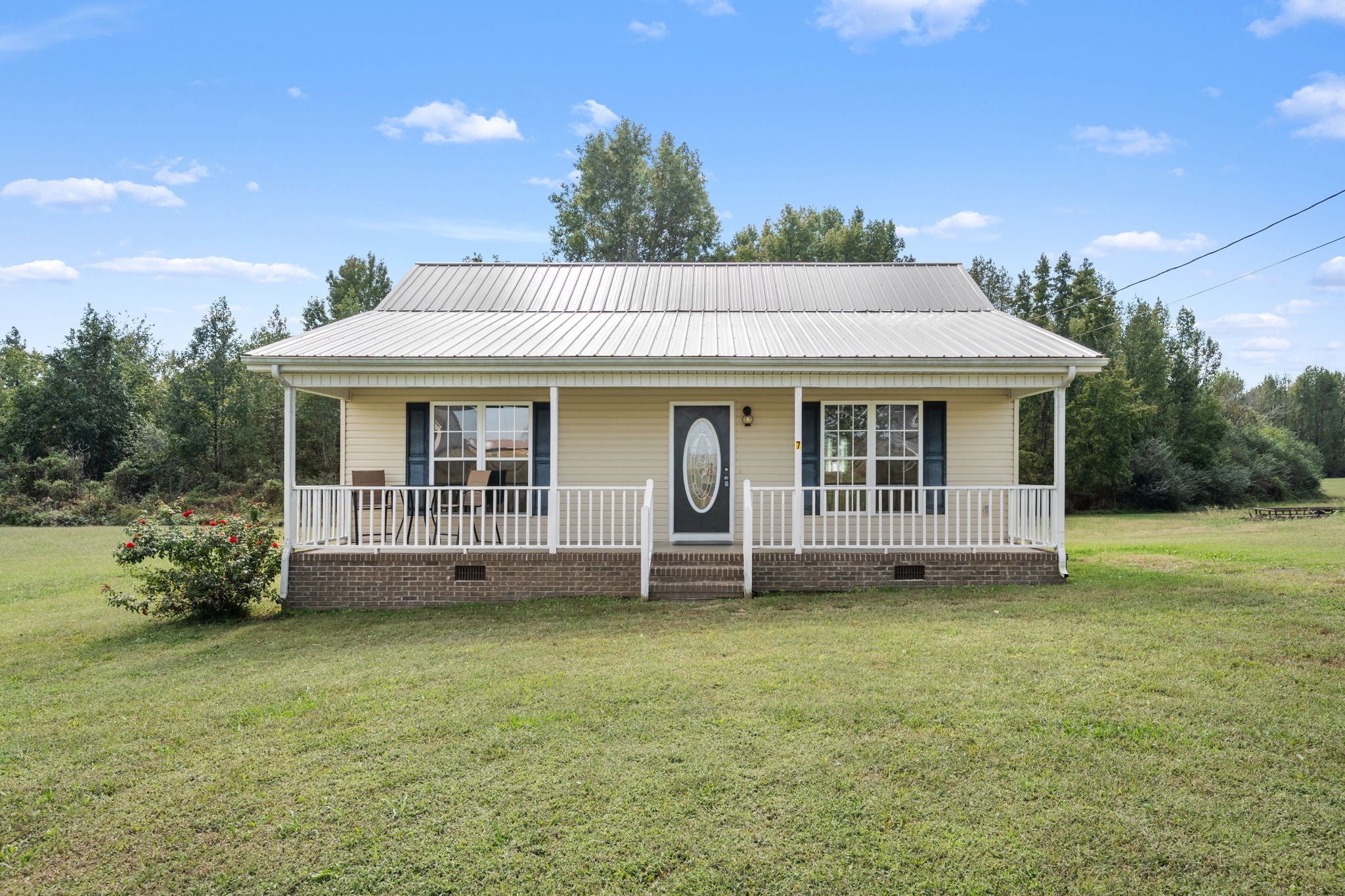 7 Crockett Dr