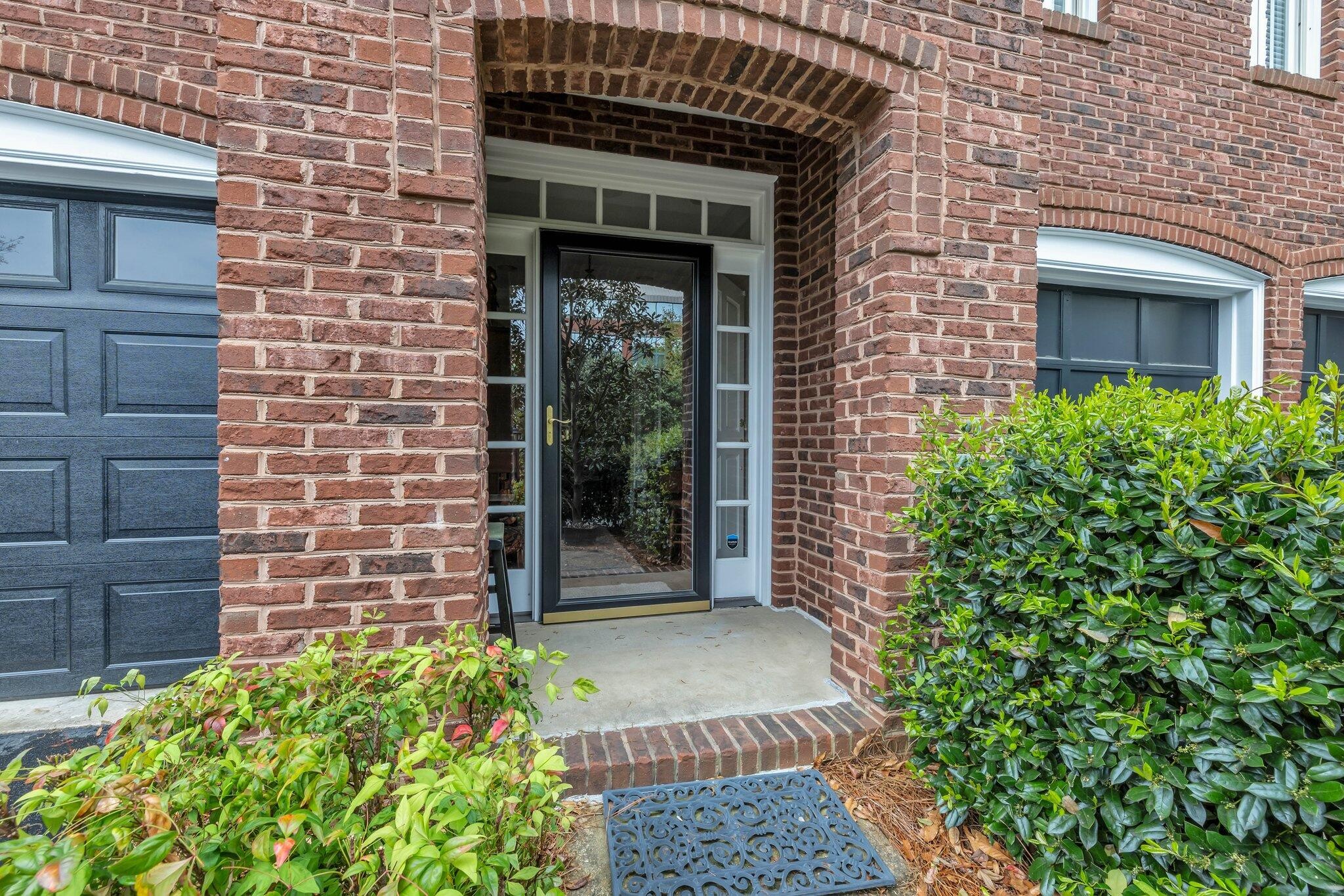 506 Lindsay Court