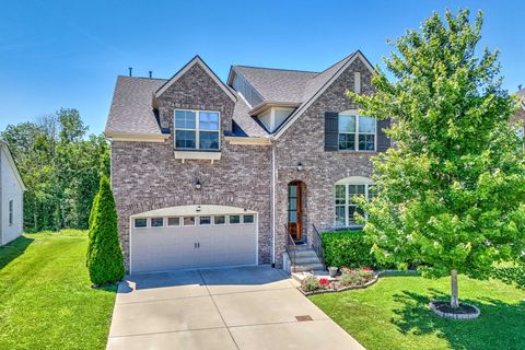 372 Old Stone Rd Goodlettsville TN 37072