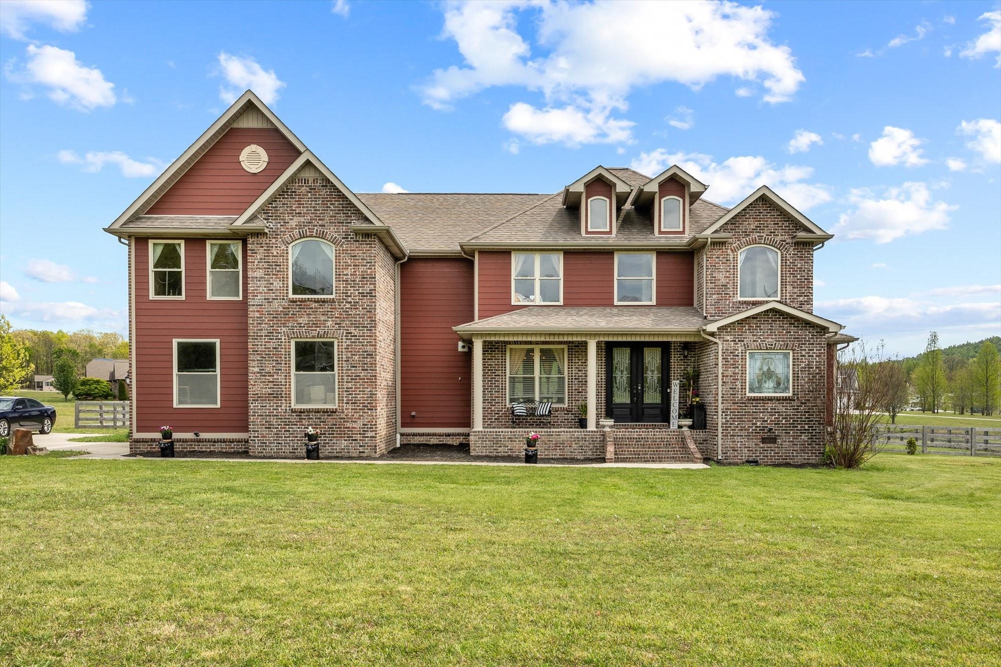 915 Brotherton Dr