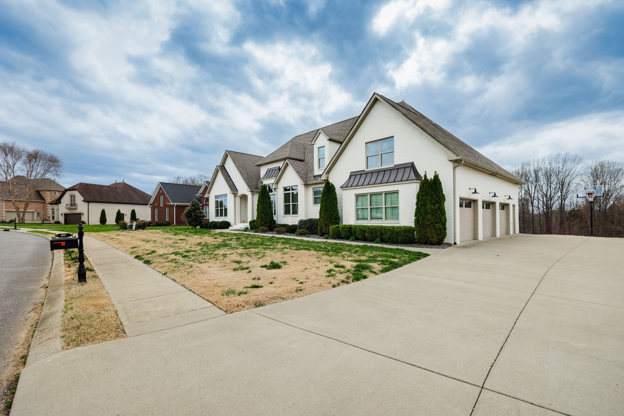 836 Savannah West Ct