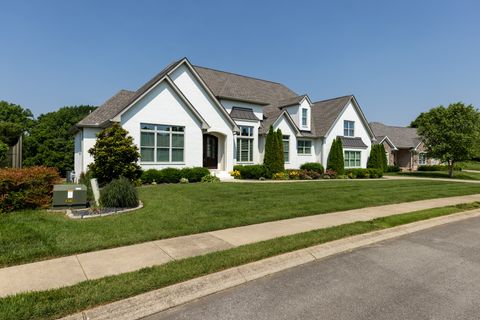 836 Savannah West Ct Springfield TN 37172