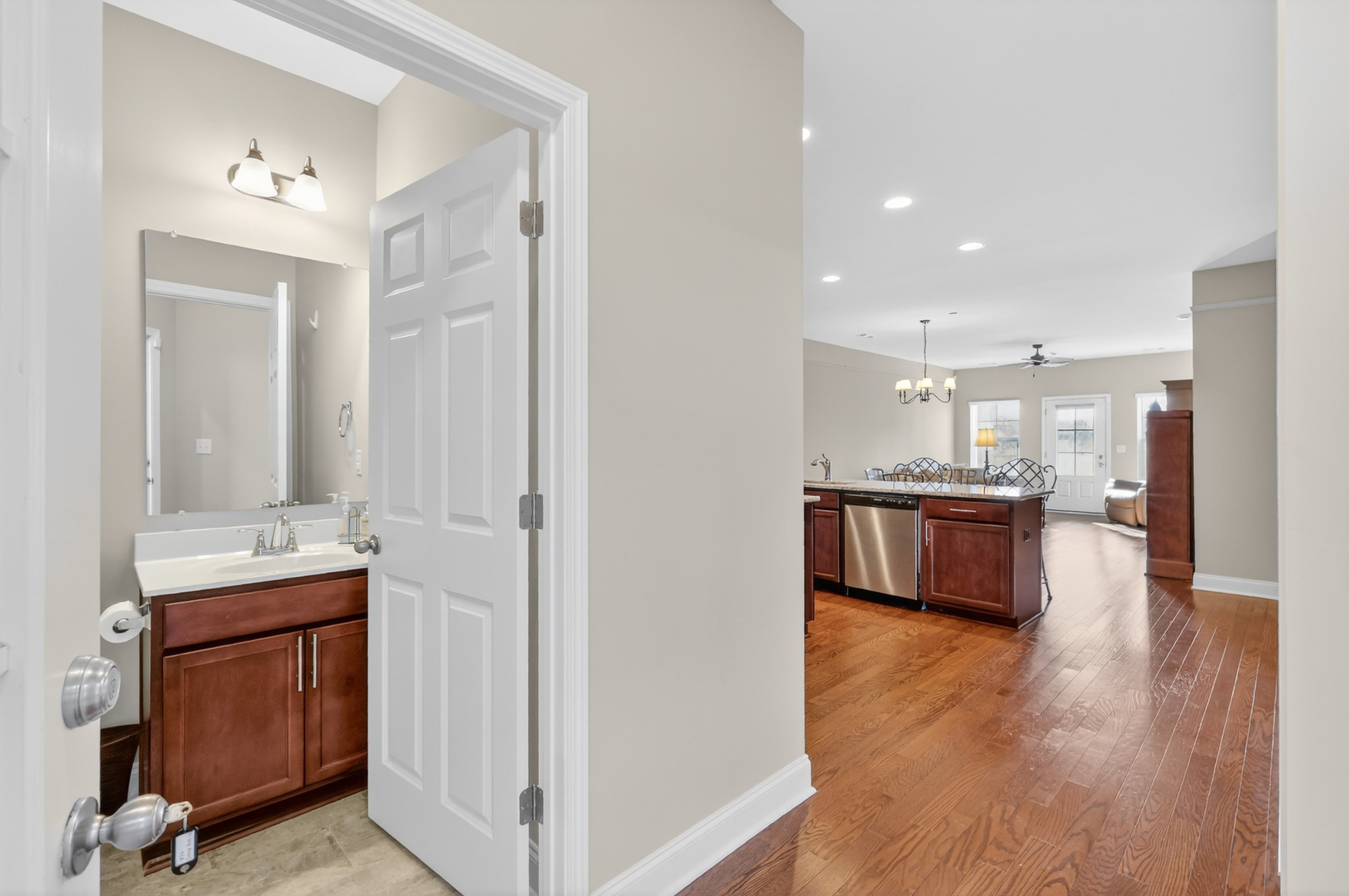 836 Cottage House Ln