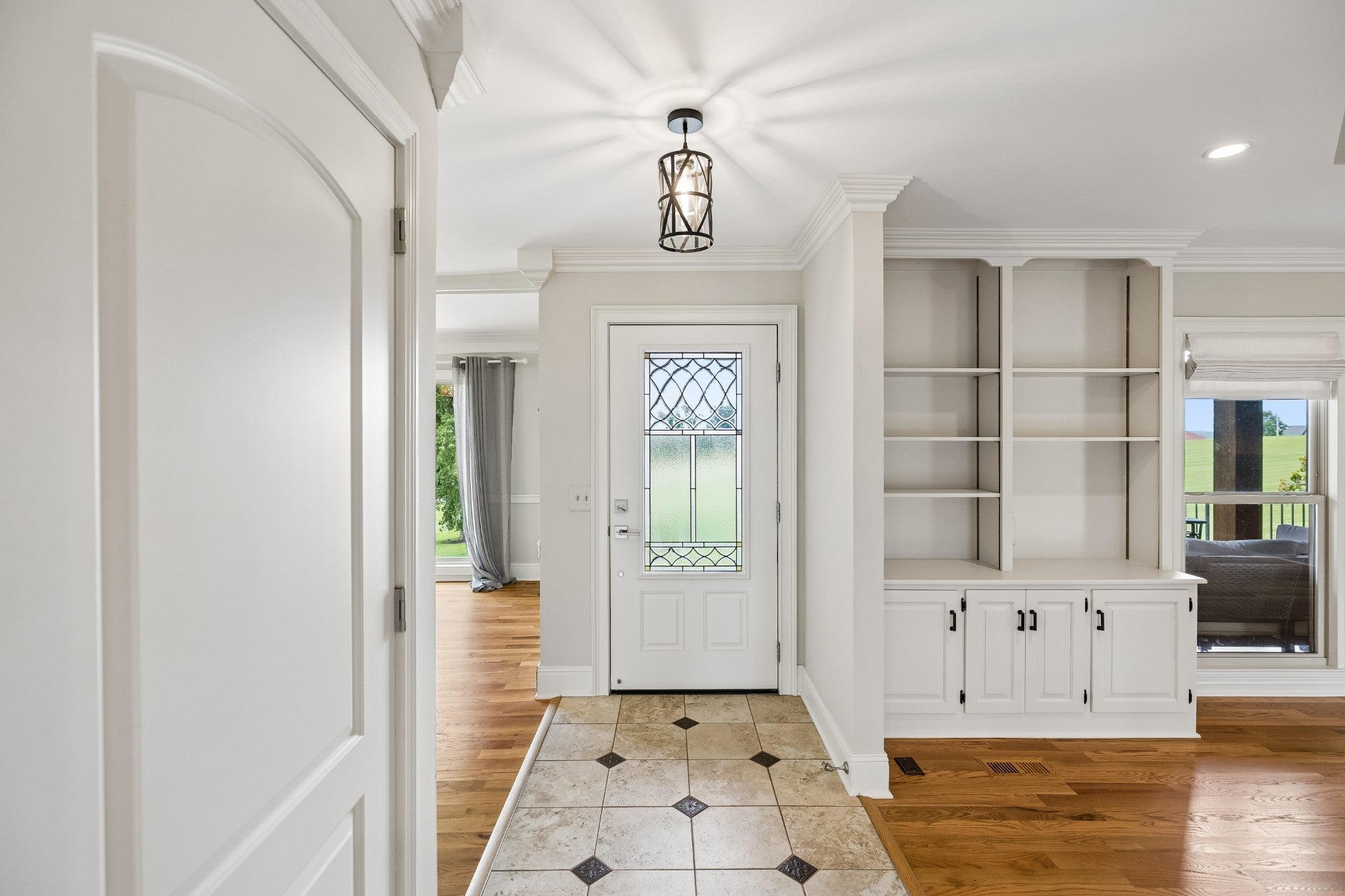 1411 Fairview Dr