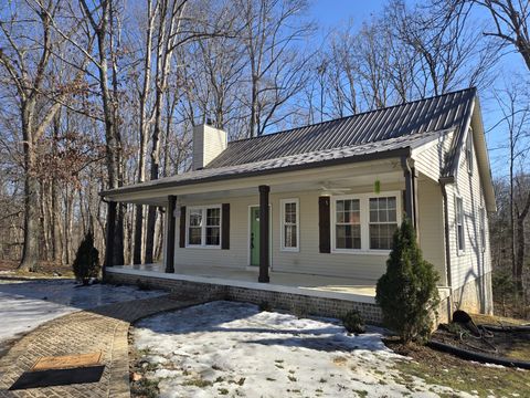 Photo of 1007 Wood Ln, Greenbrier, TN 37073 (MLS # 3127878)