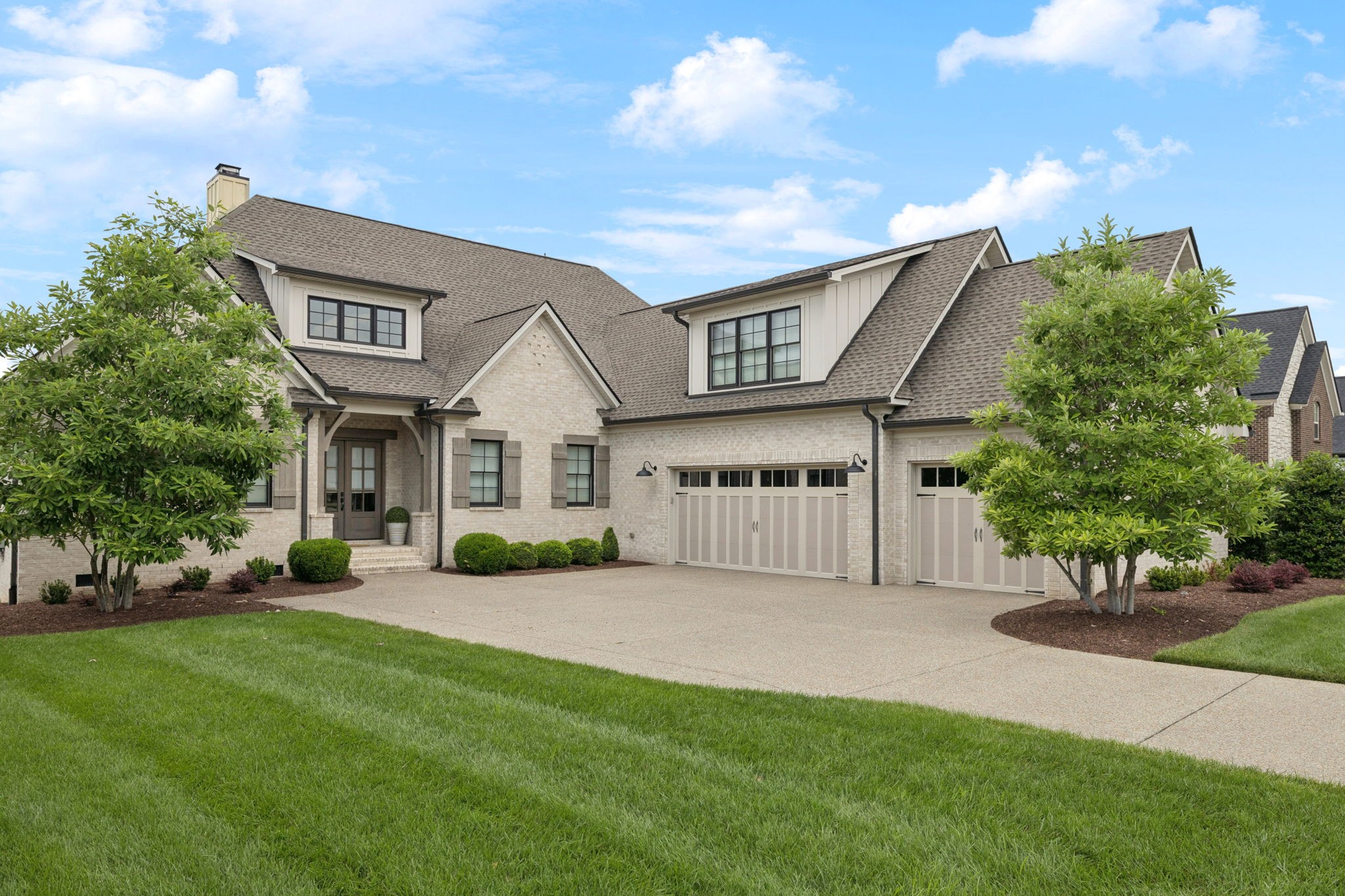 1208 Potter Ln