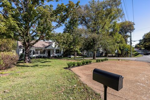 Tiny photo for 900 Woodmont Blvd, Nashville, TN 37204 (MLS # 3049941)