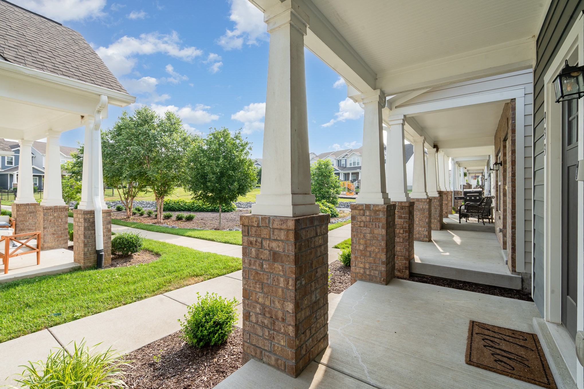 933 Ashland Place Dr