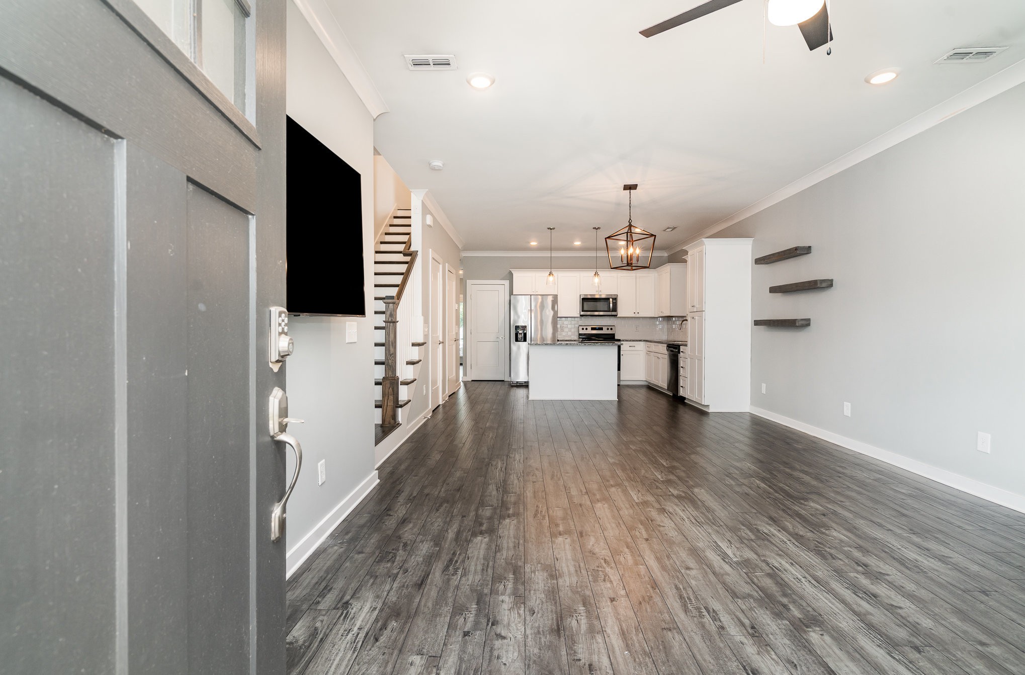 933 Ashland Place Dr