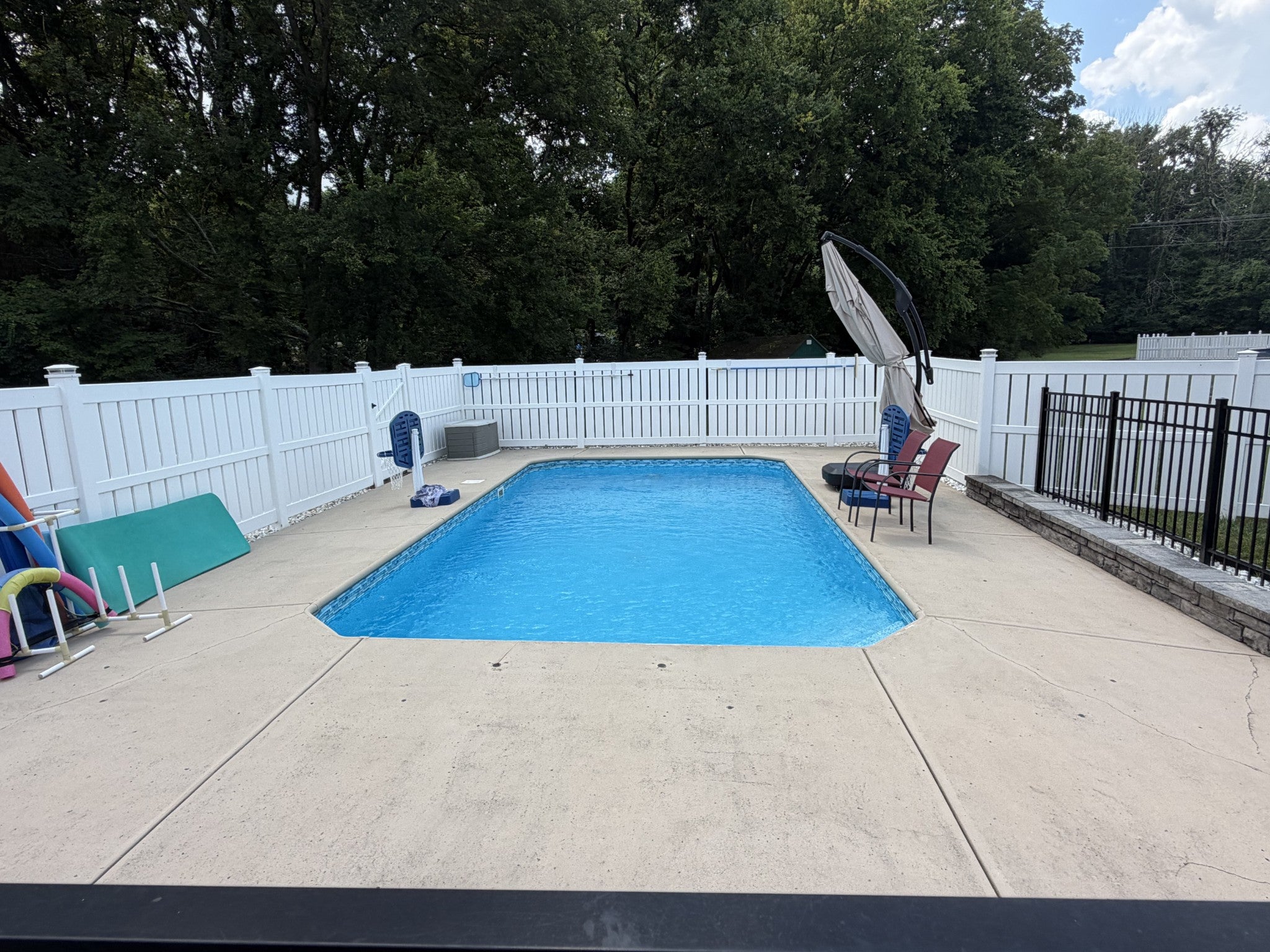 1505 Timberwood Dr