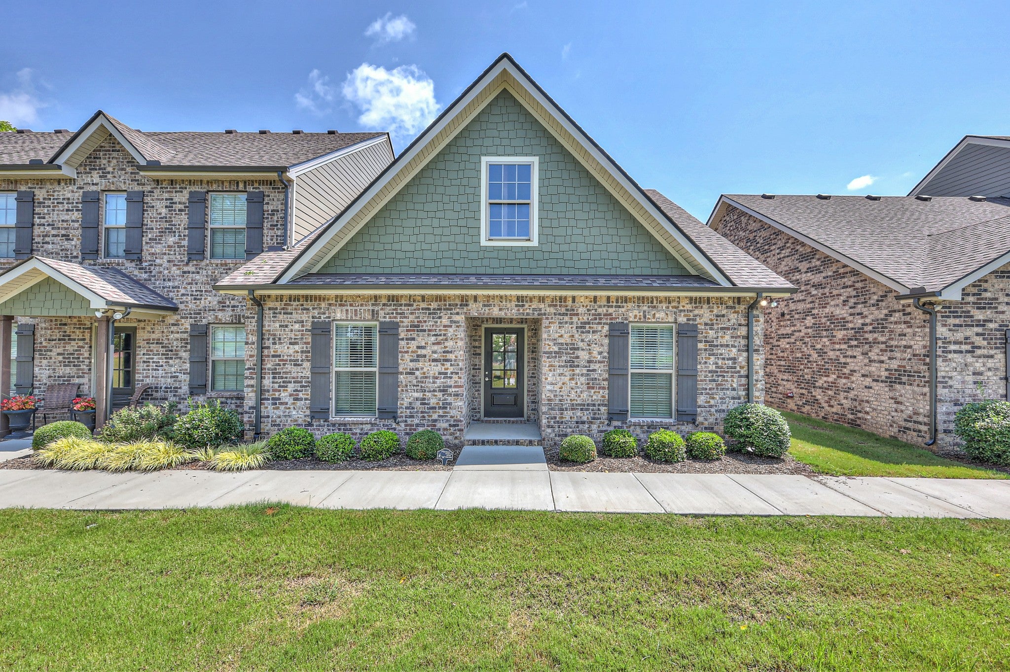 5610 Maples Retreat Dr