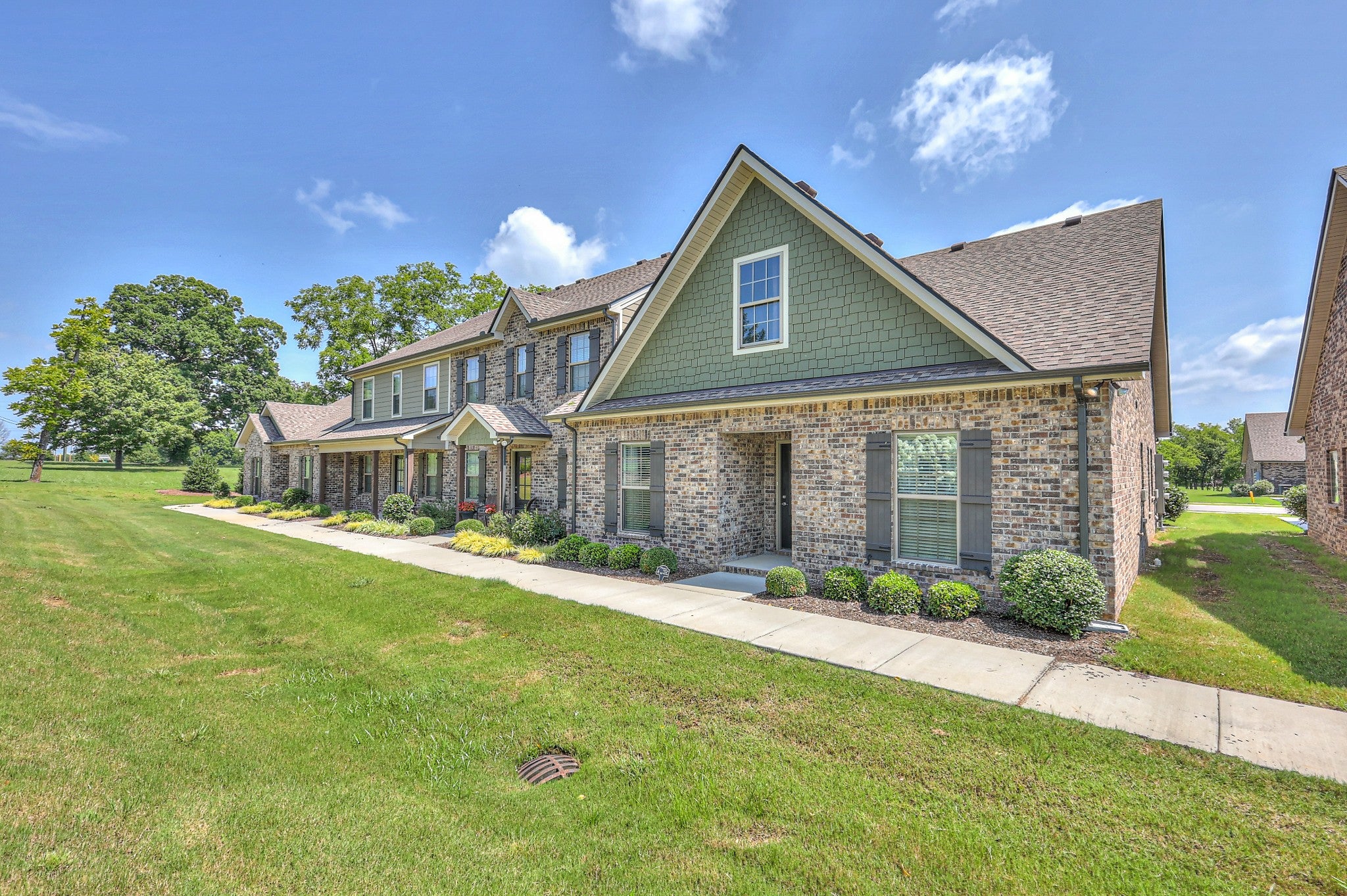 5610 Maples Retreat Dr