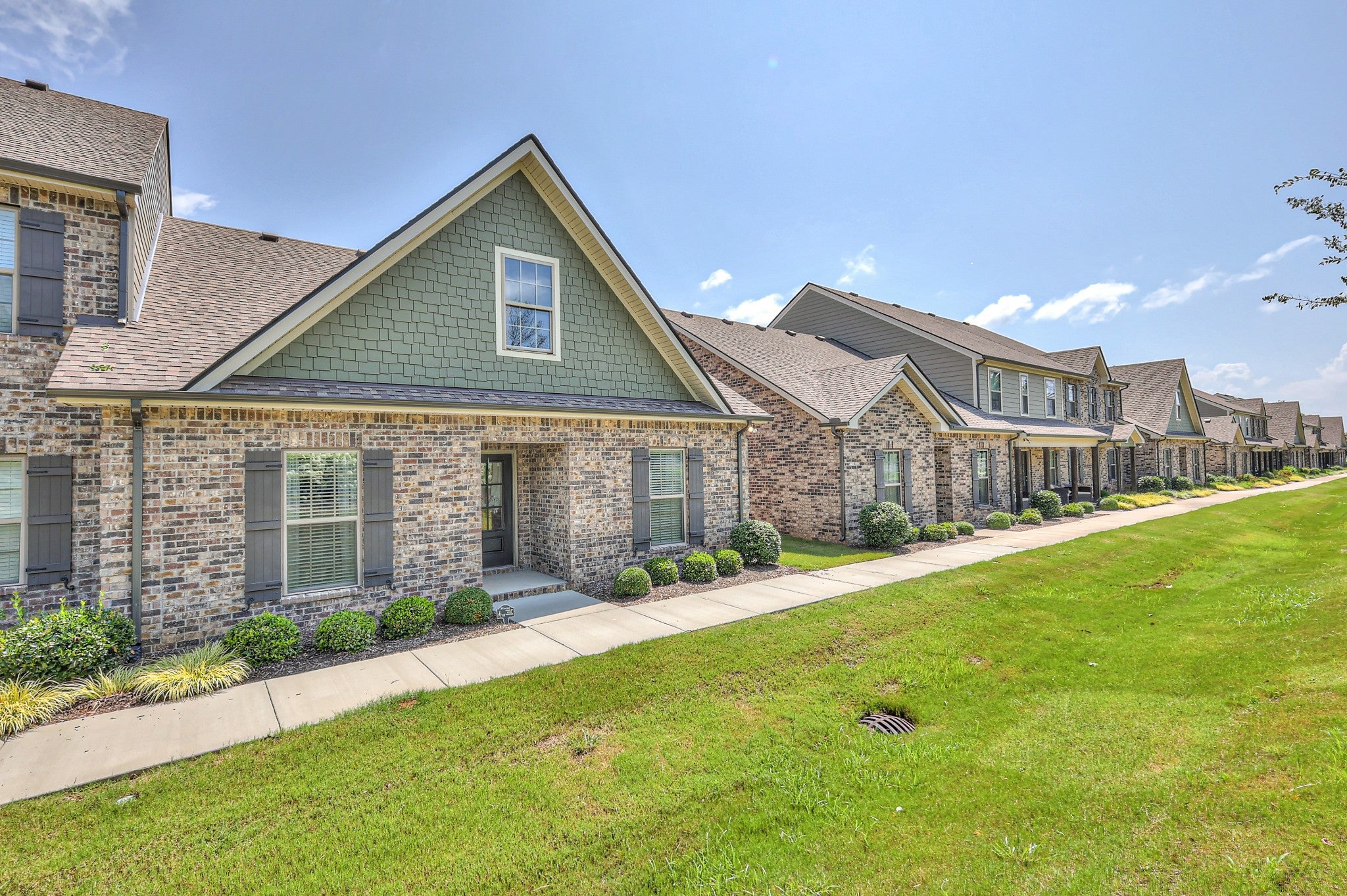 5610 Maples Retreat Dr