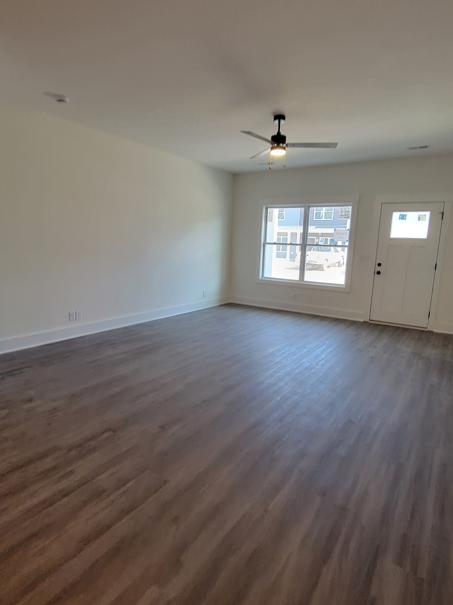 312 Front Ridge Cir