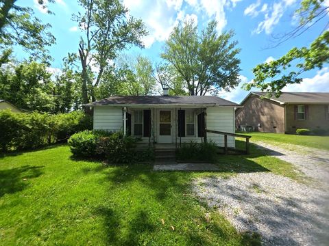 704 Woodrow St Manchester TN 37355