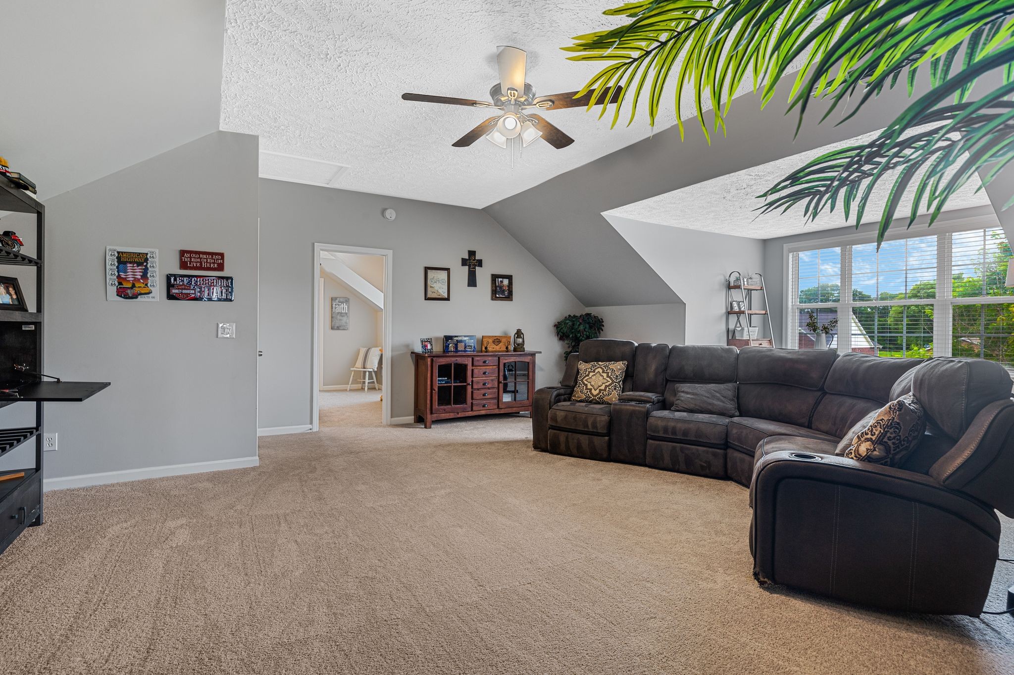 9744 Jefferson Valley Dr