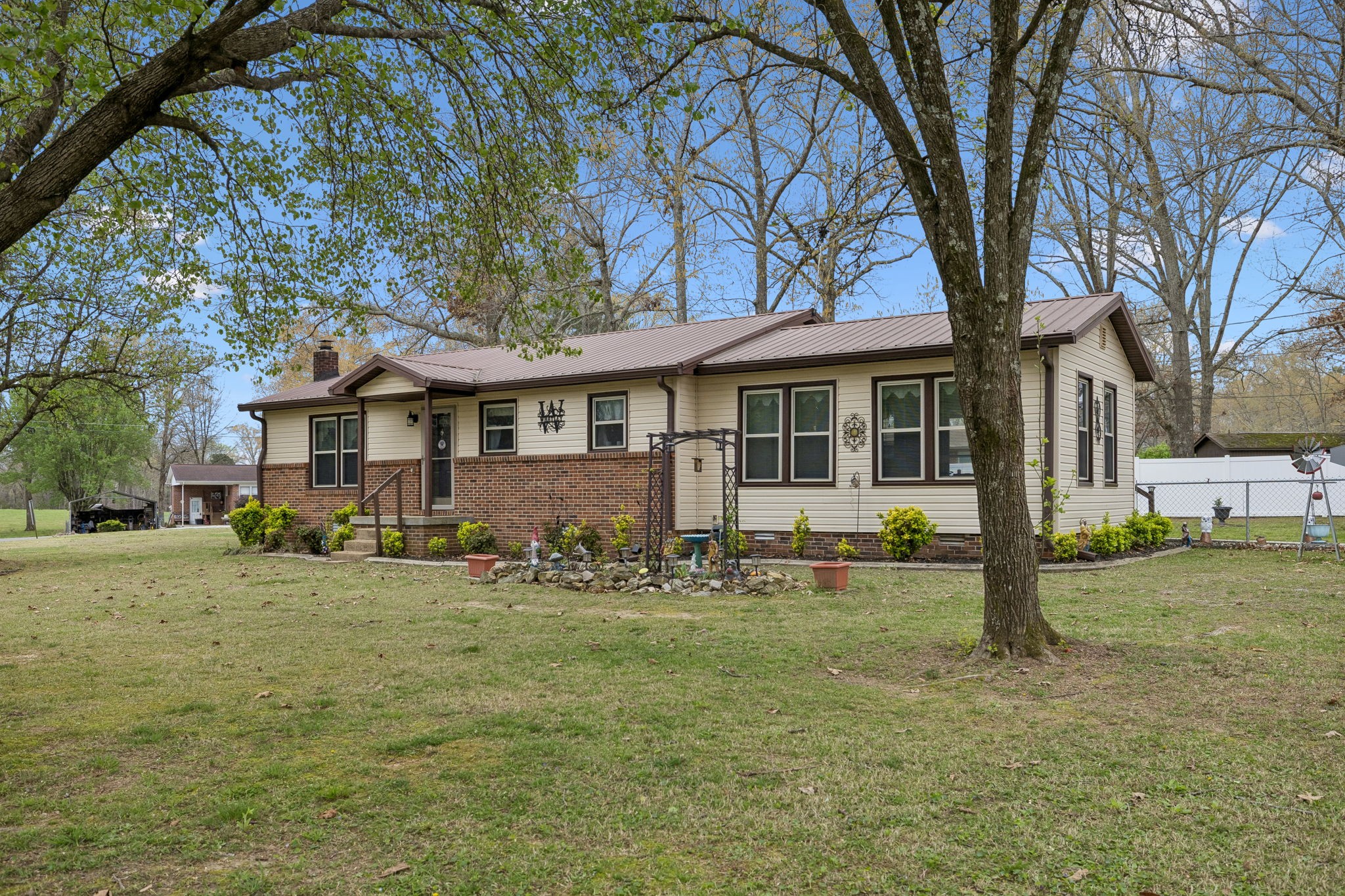687 Cindy Hollow Rd