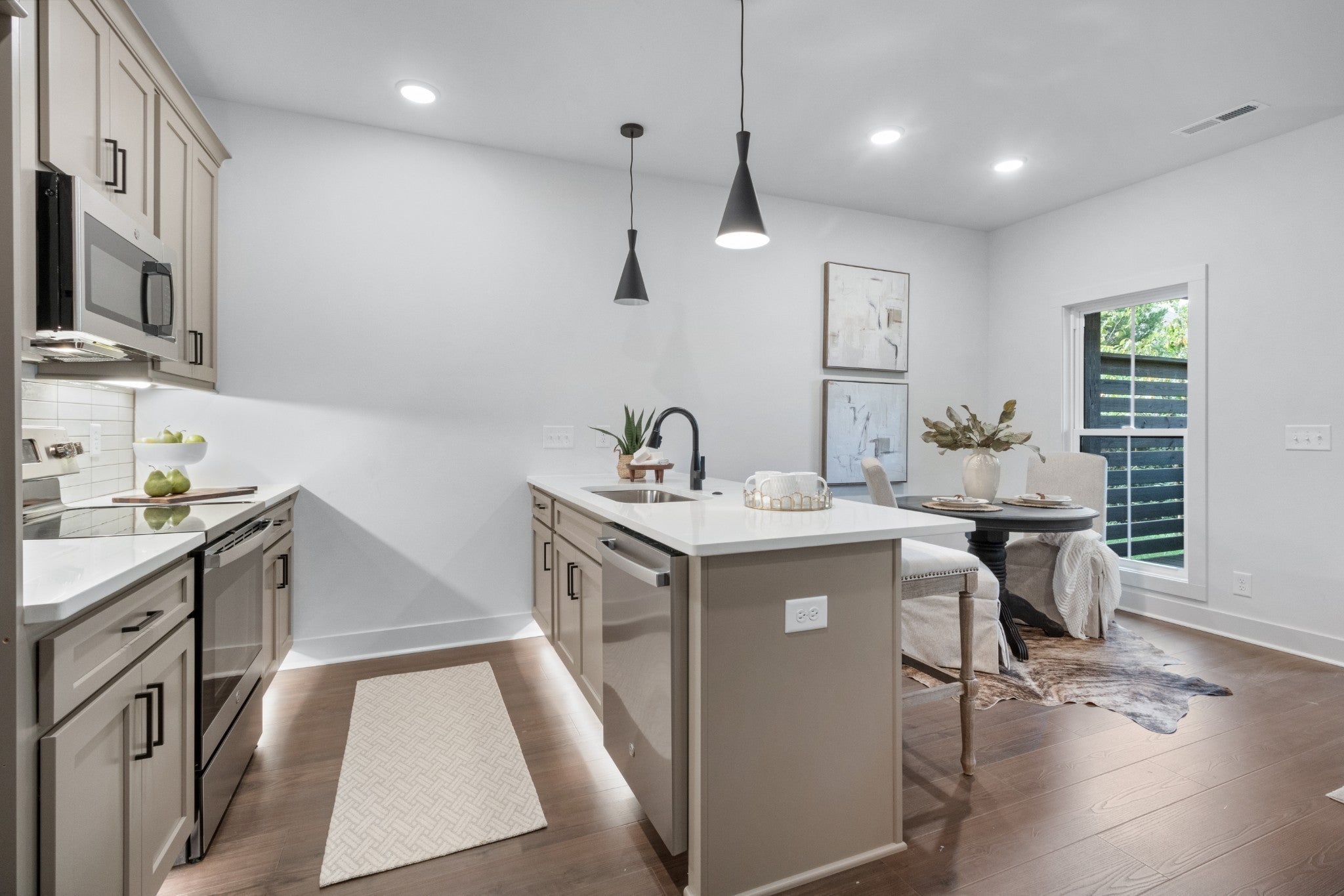 58 HOLLAND PARK WEST