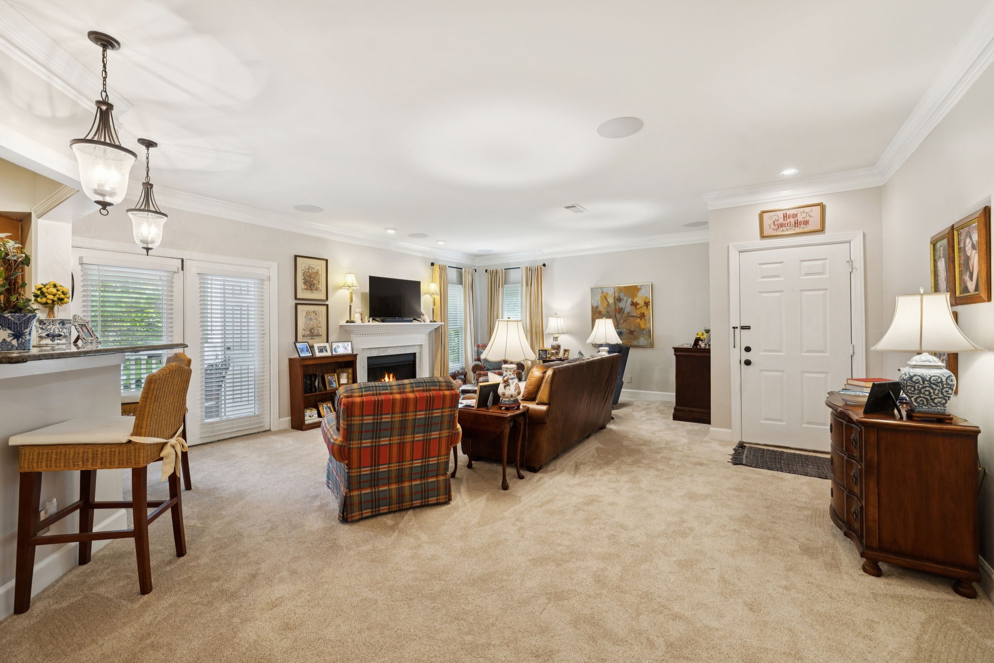 411 Ashlawn Ct