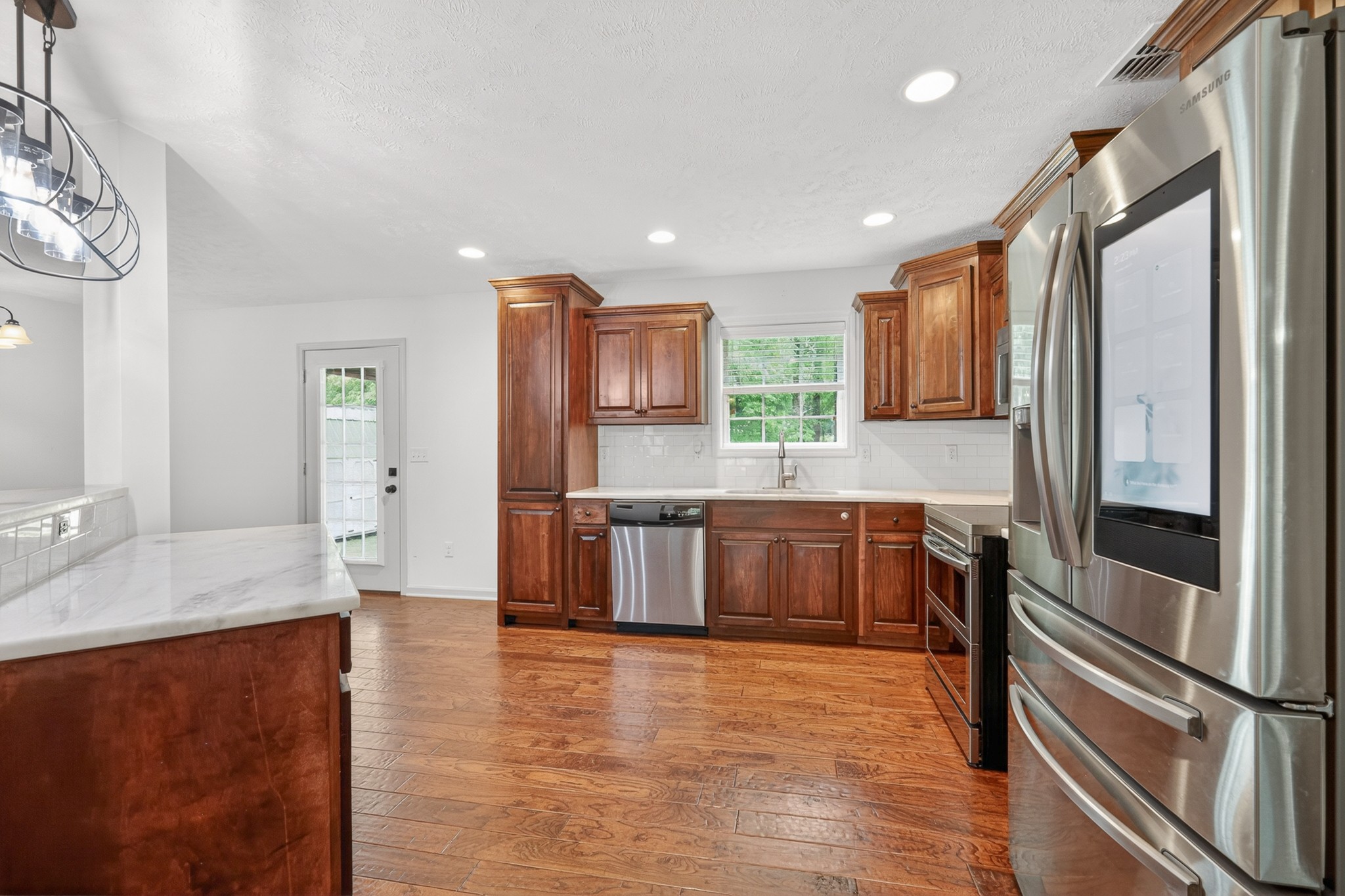 103 Myra Ln